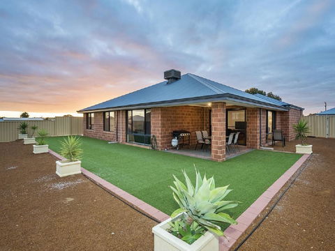 The Antonia Way - Accommodation Port Hedland 3