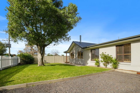 THE ASHMAN HOUSE - Modern And Close To Town - Accommodation Port Hedland 3