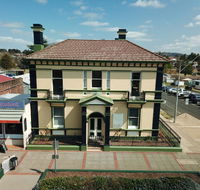 The Bank Guesthouse Glen Innes - Accommodation Port Hedland