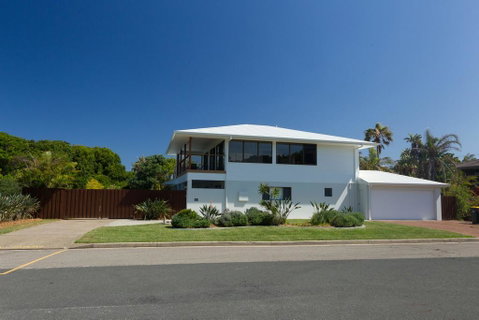 The Beach House At One Mile - 6 Burrawong - Accommodation Port Hedland 1