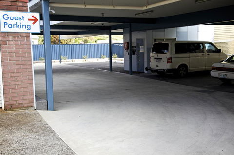 Penguin Beachfront Apartments - Accommodation Port Hedland 23