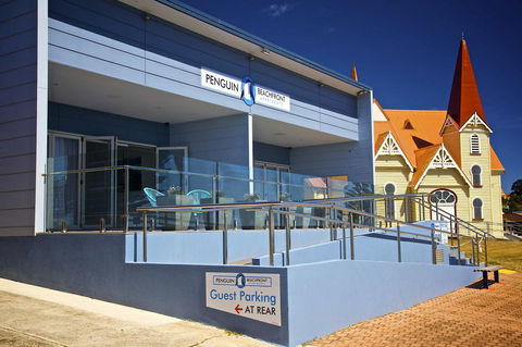 Penguin Beachfront Apartments - Accommodation Port Hedland 1