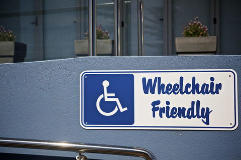 Penguin Beachfront Apartments - Accommodation Port Hedland 16