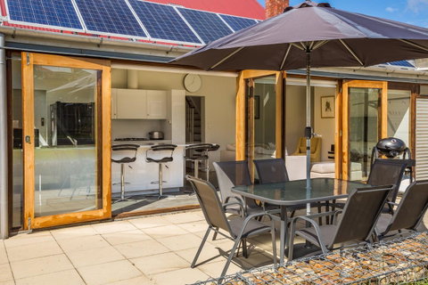 Brampton Cottage - Accommodation Port Hedland 8
