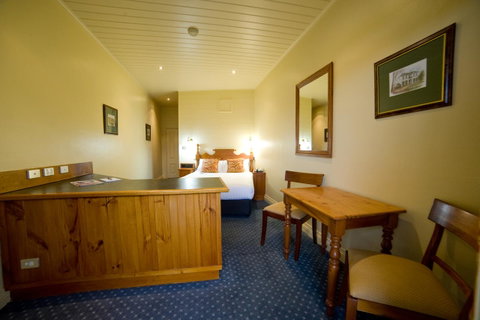 Strahan Village - Accommodation Port Hedland 32