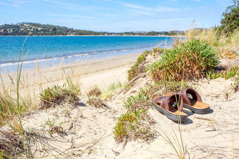 Aqua Beachfront! - Accommodation Port Hedland 8