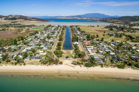 Aqua Beachfront! - Accommodation Port Hedland 18