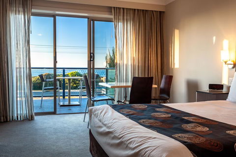 Beachfront Bicheno - Accommodation Port Hedland 6