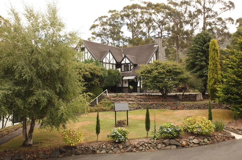 The Fox And Hounds Historic Hotel - Accommodation Port Hedland 39