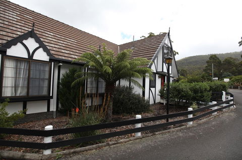 The Fox And Hounds Historic Hotel - Accommodation Port Hedland 29