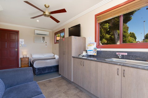Tamar Valley Resort Grindelwald - Accommodation Port Hedland 10