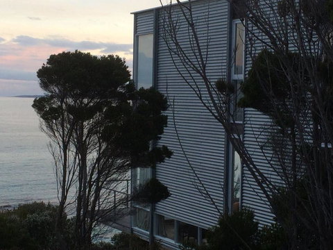 Holland House Bay Of Fires - Accommodation Port Hedland 7