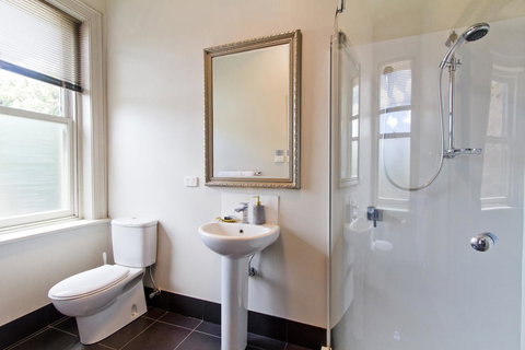 Deloraine Hotel - Accommodation Port Hedland 25