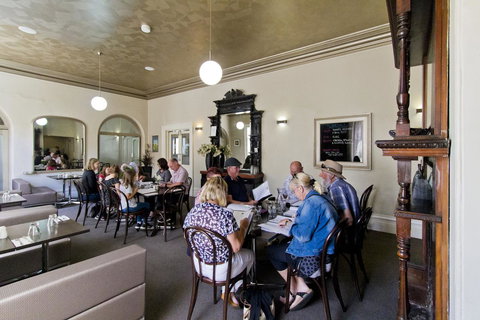 Deloraine Hotel - Accommodation Port Hedland 10