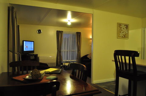 GreenGate Cottages - Accommodation Port Hedland 21