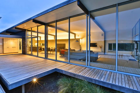Cloudy Bay Beach House - Accommodation Port Hedland 0