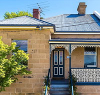 WEST NEST  Classic 3BR Hobart Terrace BEST Location View Close to City - Accommodation Port Hedland