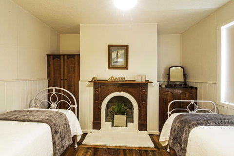 Touchwood Cottages - Accommodation Port Hedland 16