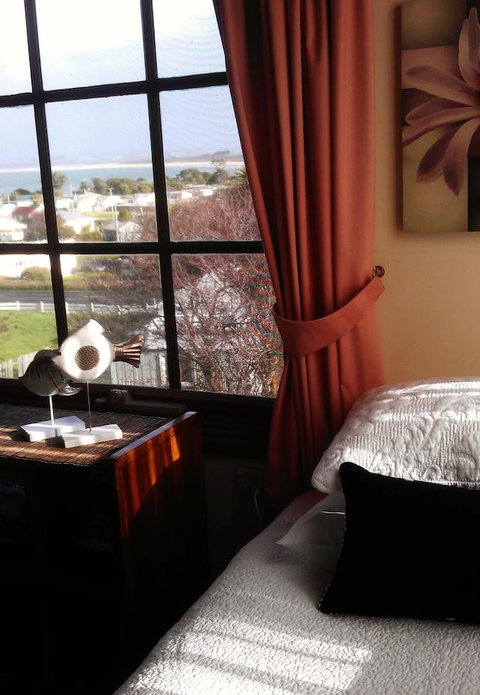 Touchwood Cottages - Accommodation Port Hedland 24