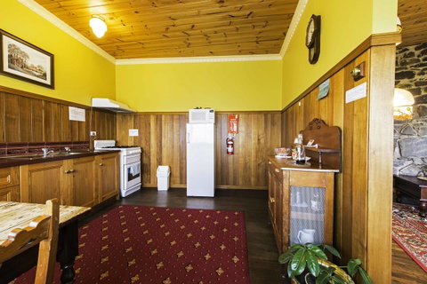 Touchwood Cottages - Accommodation Port Hedland 40