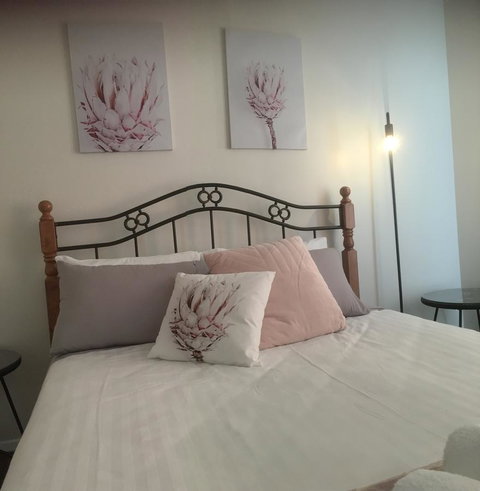 3ree- Spacious & Charming Apartment - Accommodation Port Hedland 3