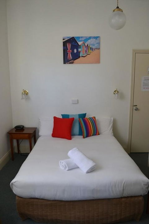 Point Lonsdale Guest House - Accommodation Port Hedland 4