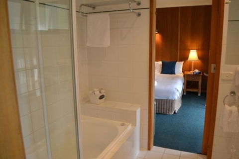 Point Lonsdale Guest House - Accommodation Port Hedland 9
