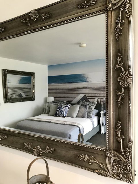 Lorne World - Accommodation Port Hedland 16