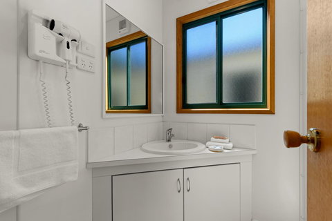 Bright Riverside Holiday Park - Accommodation Port Hedland 44