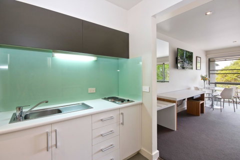 Lorne Bay View Motel - Accommodation Port Hedland 27