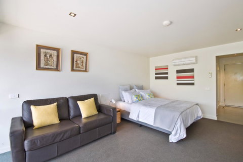Lorne Bay View Motel - Accommodation Port Hedland 23