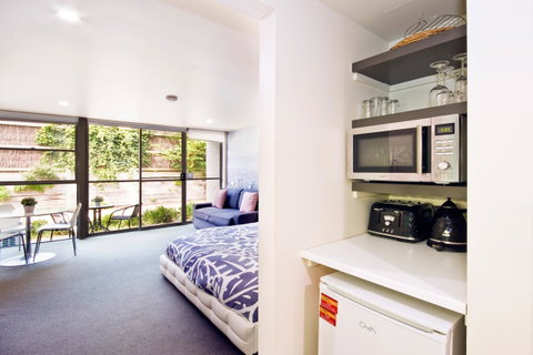 Lorne Bay View Motel - Accommodation Port Hedland 42