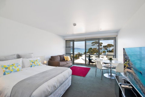 Lorne Bay View Motel - Accommodation Port Hedland 4