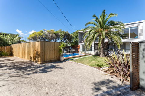 Front Beach House - Accommodation Port Hedland 5