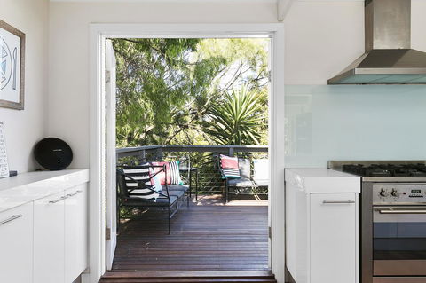 Front Beach House - Accommodation Port Hedland 11