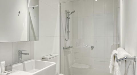 Experience Platinum Hotel Apartments - Accommodation Port Hedland 24