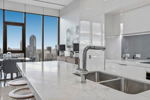 Experience Platinum Hotel Apartments - Accommodation Port Hedland 7