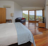Chris's Beacon Point Restaurant  Villas - Accommodation Port Hedland