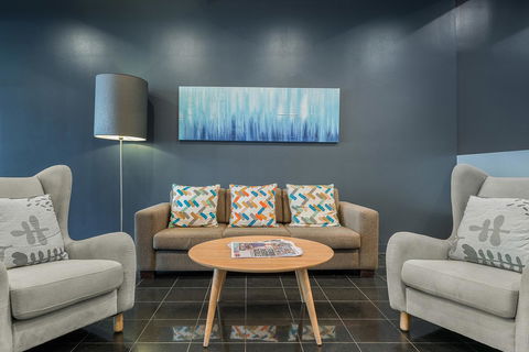 Mantra 100 Exhibition - Accommodation Port Hedland 1