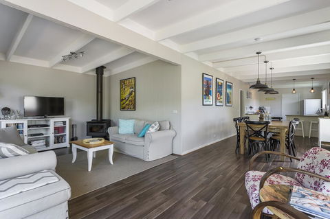 Blairgowrie Bella - Light Filled Home With Great Deck - Accommodation Port Hedland 2