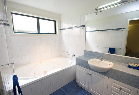 Anchorage Motel & Villas Lorne - Accommodation Port Hedland 12
