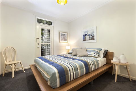 Melbourne Luxury Paradise - Accommodation Port Hedland 4