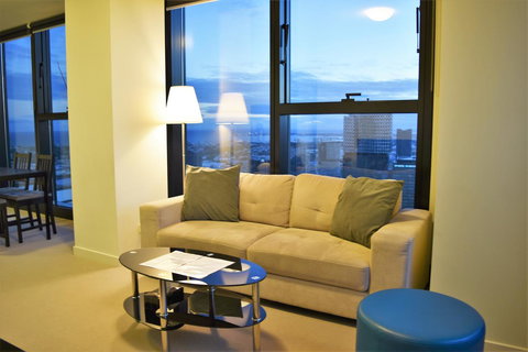 Melbourne SkyHigh Apartments - Accommodation Port Hedland 26