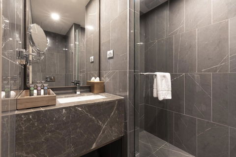 Novotel Melbourne Central - Accommodation Port Hedland 6