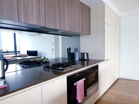 Best Views On Collins - Accommodation Port Hedland 1