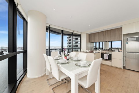Best Views On Collins - Accommodation Port Hedland 7