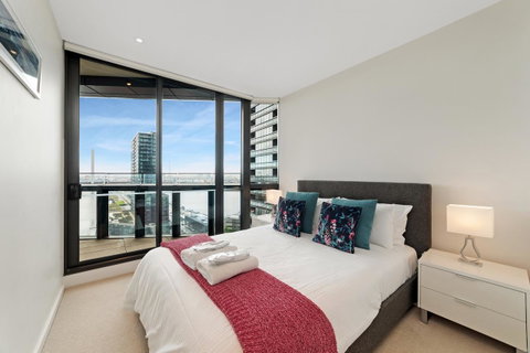 Best Views On Collins - Accommodation Port Hedland 12