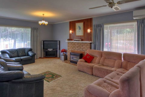 Jacaranda House - Accommodation Port Hedland 1