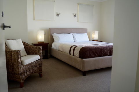 Rayville Boat Houses - Accommodation Port Hedland 24
