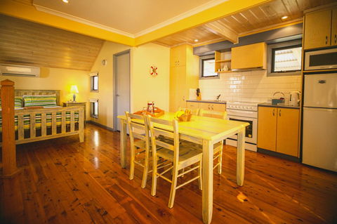 Rayville Boat Houses - Accommodation Port Hedland 28